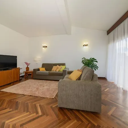 Dom wakacyjny Basalto By Mth Funchal (Madeira)